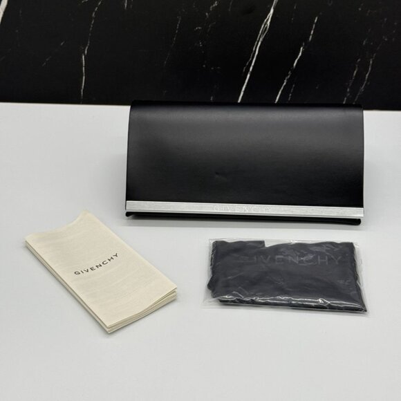 NEW GV40049I 97A GIVENCHY SUNGLASSES MATTE DARK GREEN UNISEX EYEWEAR GIVENCHY - Picture 13 of 13